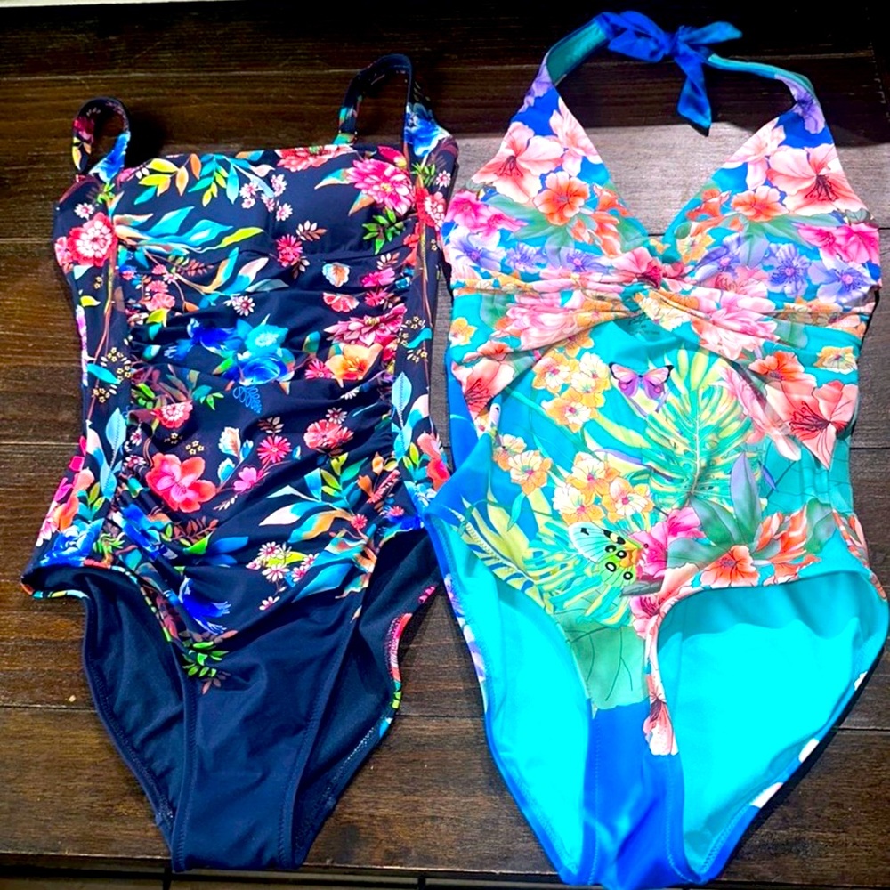 Nwt Johnny was swimsuit bundle